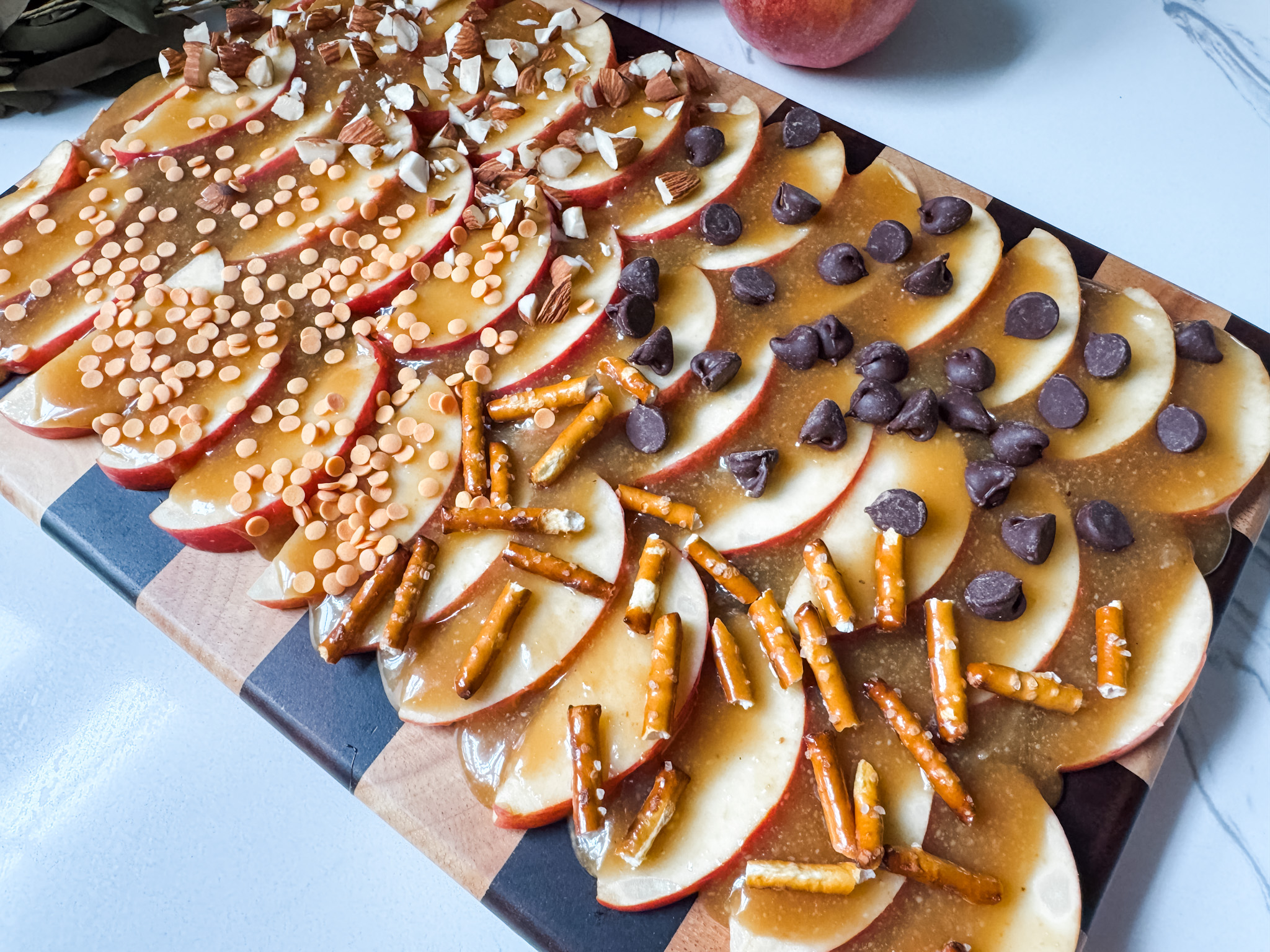 Apple Boar Caramel Apple Board (Gluten-Free & Refined Sugar Free) - Healthy Holme
